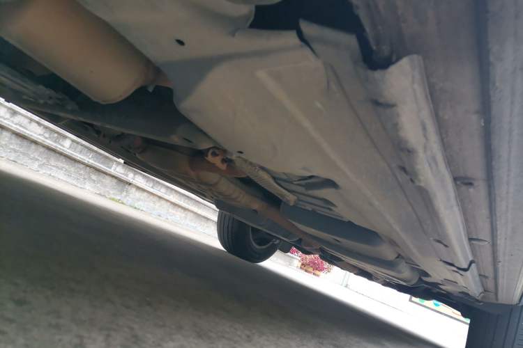 Used Volkswagen Touareg 2011 3.0 TSI Standard Version Chassis Front Left