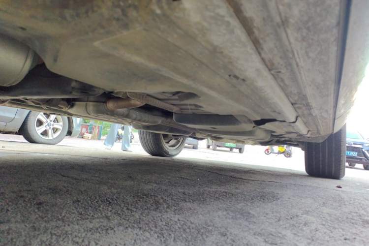 Used Volkswagen Touareg 2011 3.0 TSI Hybrid Chassis Front Left