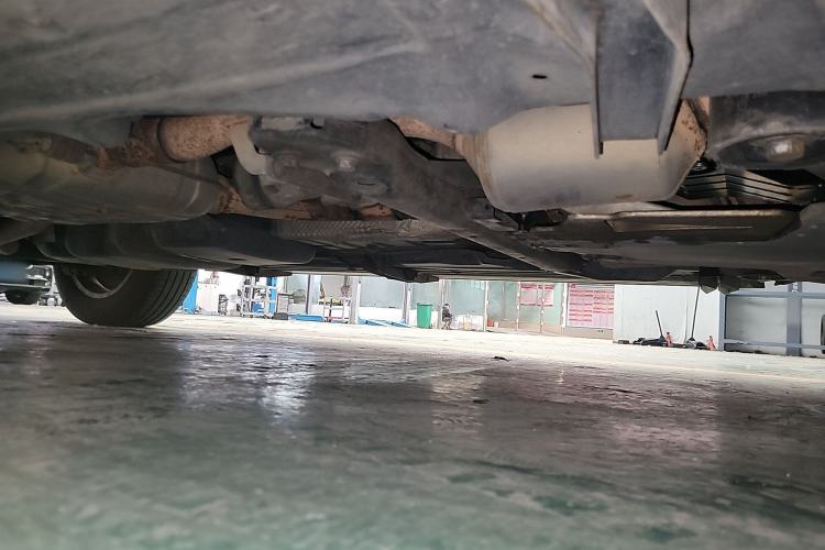 Used Volkswagen Touareg 2011 3.0 TSI Standard Version Chassis Front Right