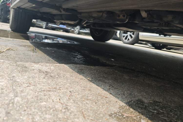 Used Volkswagen Touareg 2011 3.0 TSI Comfort Version Chassis Front Right