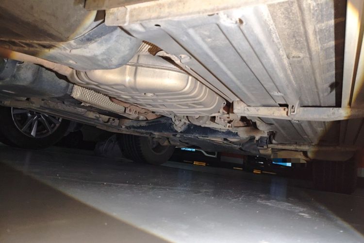 Used Volkswagen Touareg 2011 3.0 TSI Comfort Version Chassis Front Right