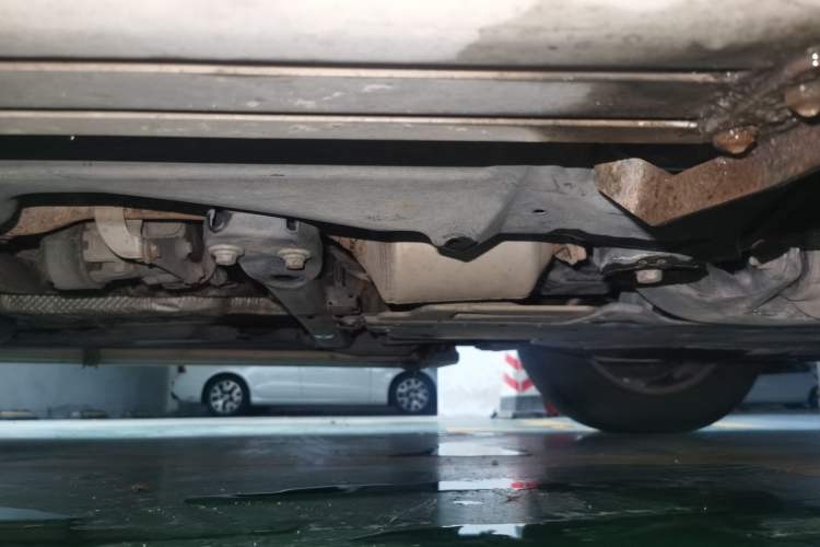 Used Volkswagen Touareg 2011 3.0 TSI Standard Version Chassis Front Right