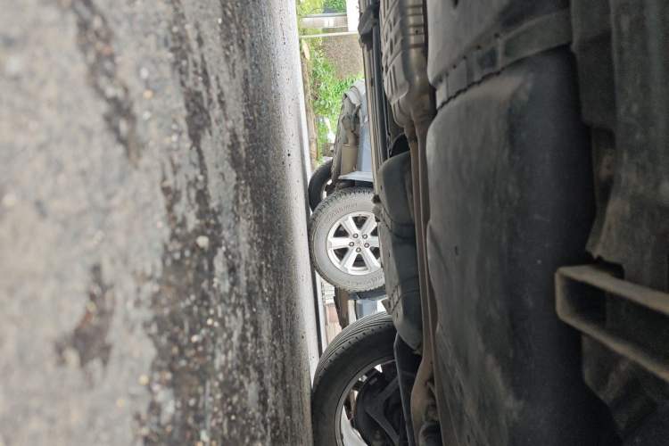Used Volkswagen Touareg 2011 3.0 TSI Comfort Version Chassis Rear