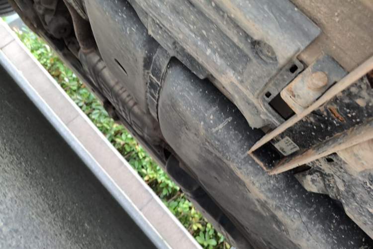 Used Volkswagen Touareg 2011 3.0 TSI Hybrid Chassis Rear Left