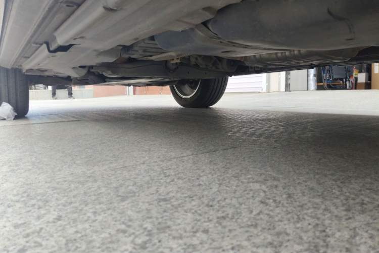 Used Volkswagen Touareg 2011 3.0 TSI Comfort Version Chassis Rear Left