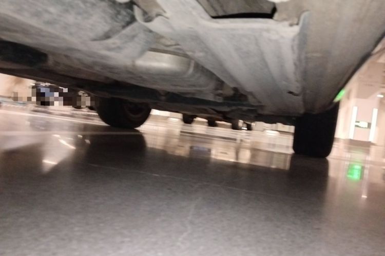 Used Volkswagen Touareg 2011 3.0 TSI Comfort Version Chassis Rear Right