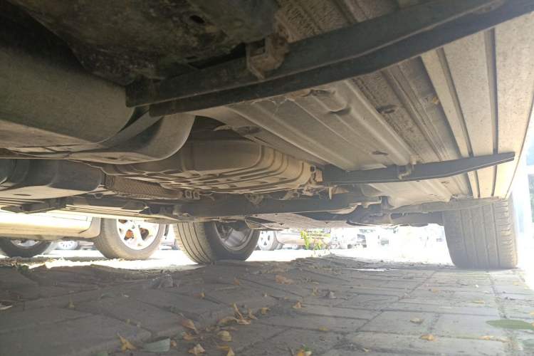Used Volkswagen Touareg 2011 3.0 TSI Comfort Version Chassis Rear Right
