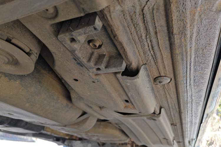 Used Volkswagen Touareg 2011 3.0 TSI Comfort Version Chassis Rear Right