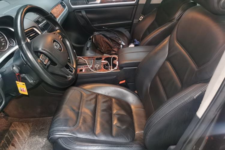 Used Volkswagen Touareg 2011 3.0 TSI Standard Version Driver Seat
