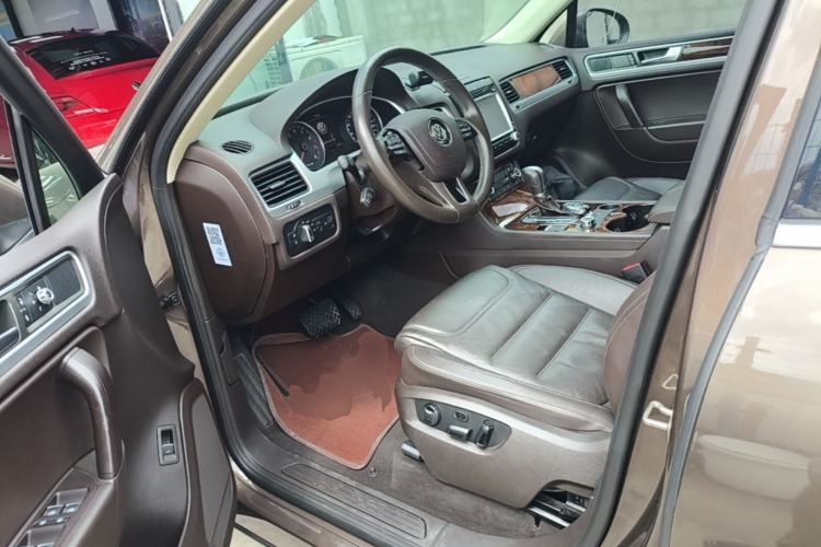 Used Volkswagen Touareg 2011 3.0 TSI Standard Version Driver Seat