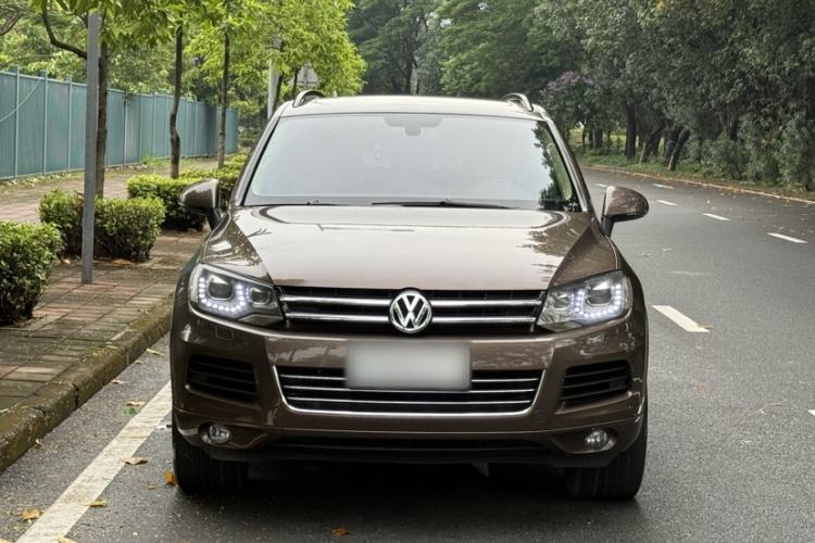 Used Volkswagen Touareg 2011 3.0 TSI Standard Version Exterior 1