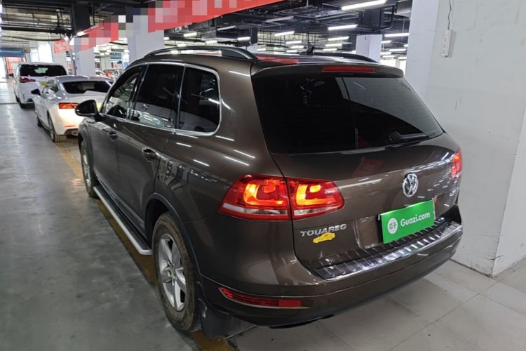 Used Volkswagen Touareg 2011 3.0 TSI Comfort Version Exterior 2