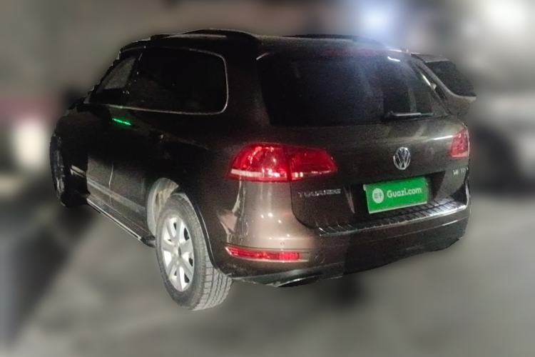 Used Volkswagen Touareg 2011 3.0 TDI Diesel Standard Version Exterior 3