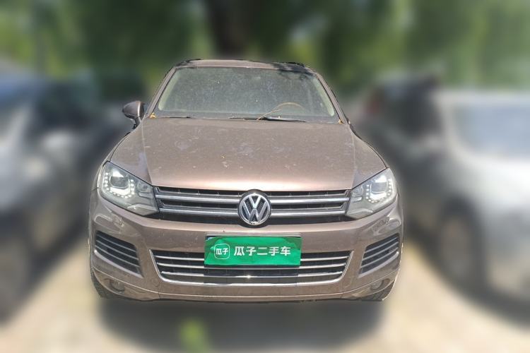 Used Volkswagen Touareg 2011 3.0 TSI Comfort Version Front