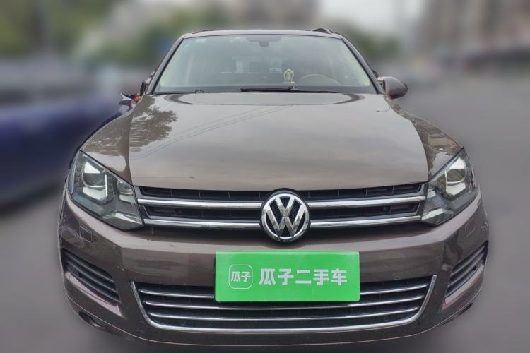 Used Volkswagen Touareg 2011 3.0 TSI High-End Version Front