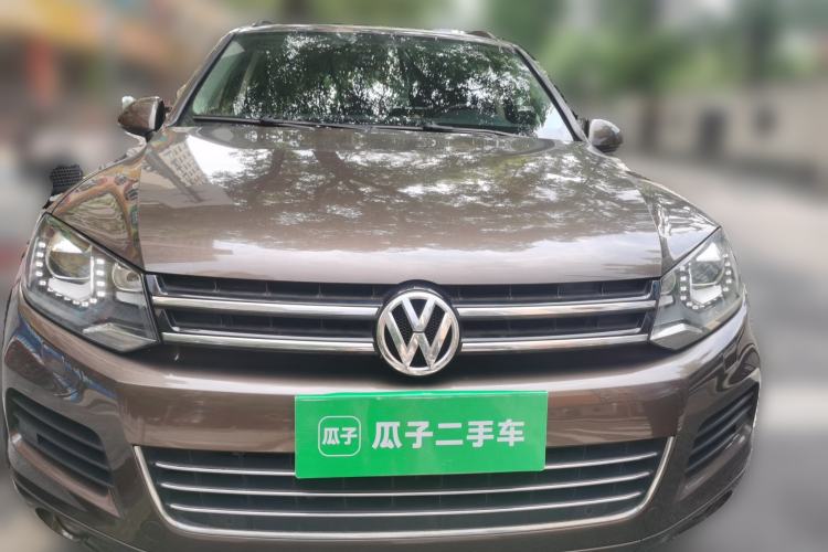 Used Volkswagen Touareg 2011 3.0 TSI Comfort Version Front