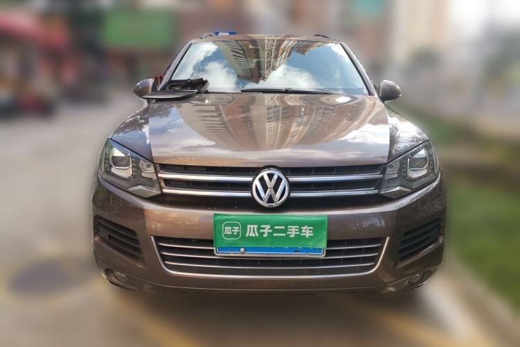 Used Volkswagen Touareg 2011 3.0 TSI Comfort Version Front