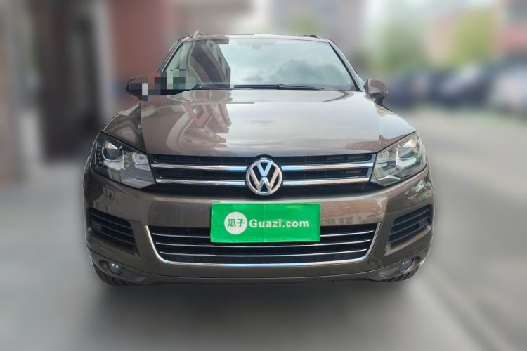 Used Volkswagen Touareg 2011 3.0 TSI Comfort Version Front