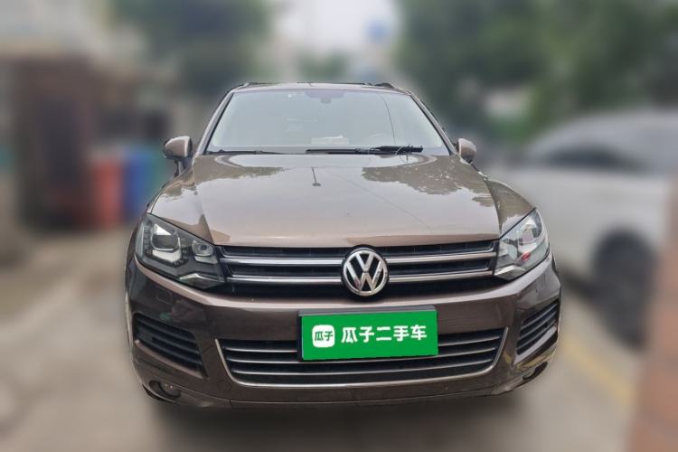 Used Volkswagen Touareg 2011 3.0 TSI Comfort Version Front