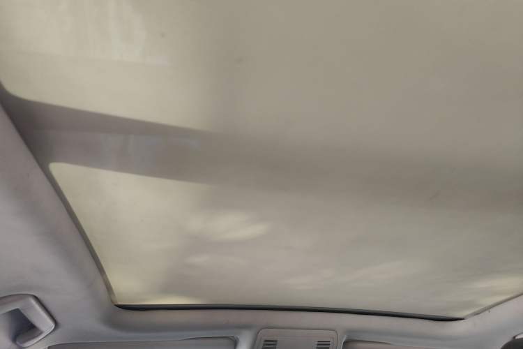 Used Volkswagen Touareg 2011 3.0 TSI Standard Version Headliner