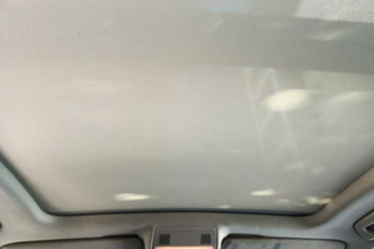 Used Volkswagen Touareg 2011 3.0 TSI High-End Version Headliner
