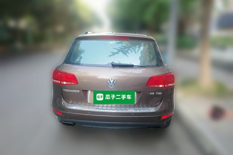 Used Volkswagen Touareg 2011 3.0 TSI Comfort Version Rear