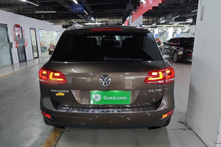 Used Volkswagen Touareg 2011 3.0 TSI Comfort Version Rear