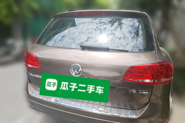 Used Volkswagen Touareg 2011 3.0 TSI Comfort Version Rear