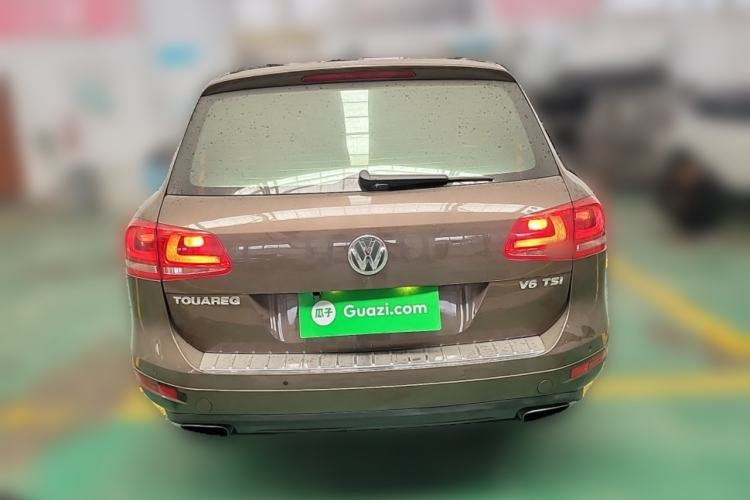 Used Volkswagen Touareg 2011 3.0 TSI Standard Version Rear