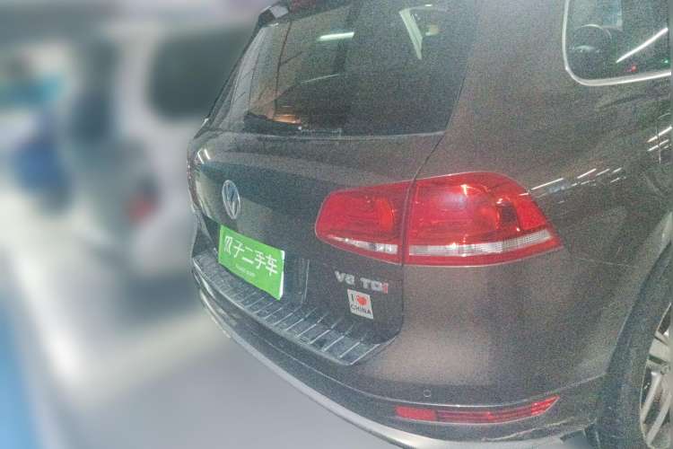 Used Volkswagen Touareg 2011 3.0 TDI Diesel Standard Version Rear
