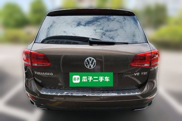 Used Volkswagen Touareg 2011 3.0 TSI Comfort Version Rear