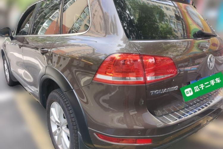 Used Volkswagen Touareg 2011 3.0 TSI Comfort Version Rear Left 45 Deg