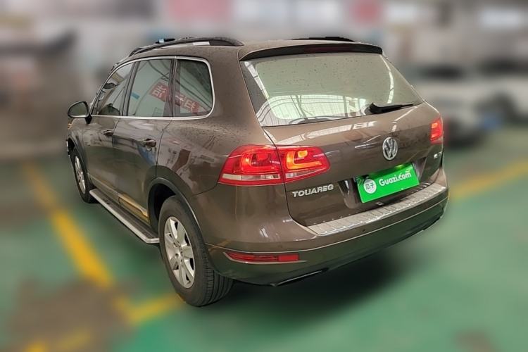 Used Volkswagen Touareg 2011 3.0 TSI Standard Version Rear Left 45 Deg