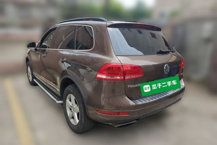 Used Volkswagen Touareg 2011 3.0 TSI Comfort Version Rear Left 45 Deg
