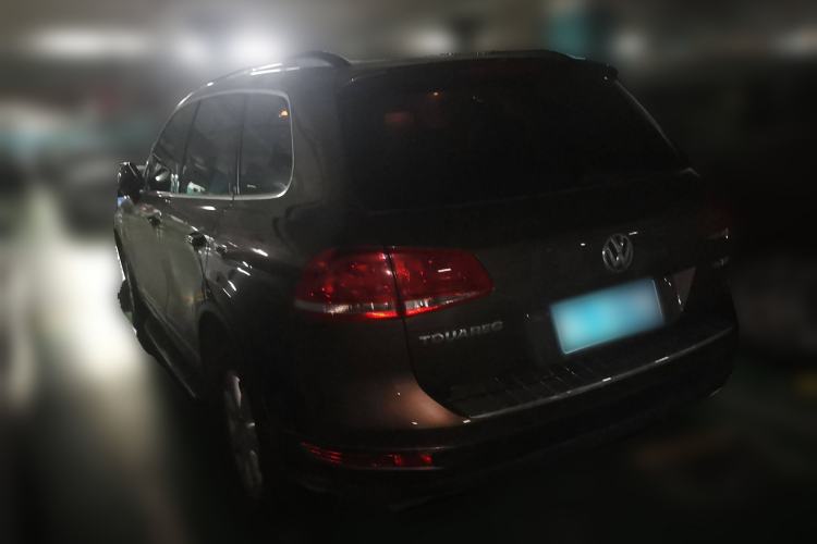 Used Volkswagen Touareg 2011 3.0 TDI Diesel Standard Version Rear Left 45 Deg