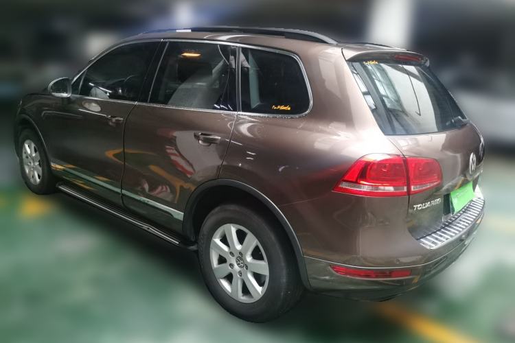 Used Volkswagen Touareg 2011 3.0 TSI Standard Version Rear Left 45 Deg