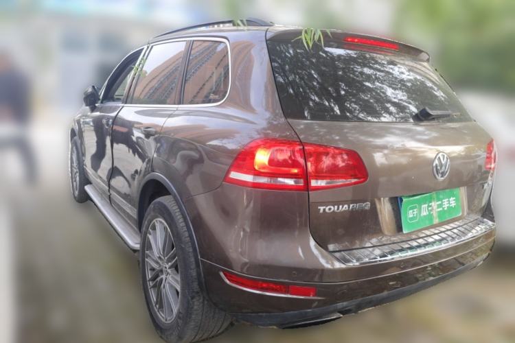 Used Volkswagen Touareg 2011 3.0 TSI Comfort Version Rear Left 45 Deg
