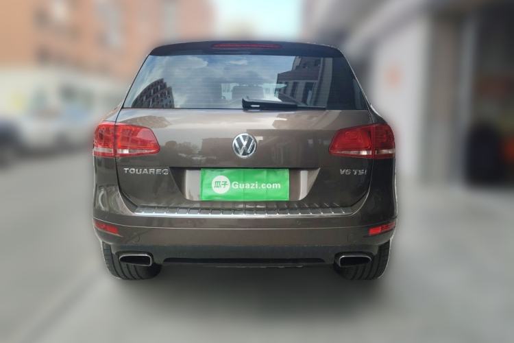 Used Volkswagen Touareg 2011 3.0 TSI Comfort Version Rear