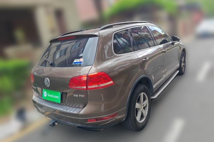 Used Volkswagen Touareg 2011 3.0 TDI Diesel Comfort Version Rear Right 45 Deg