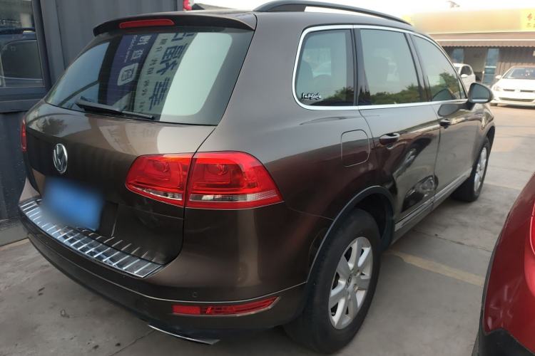 Used Volkswagen Touareg 2011 3.0 TSI Standard Version Rear Right 45 Deg