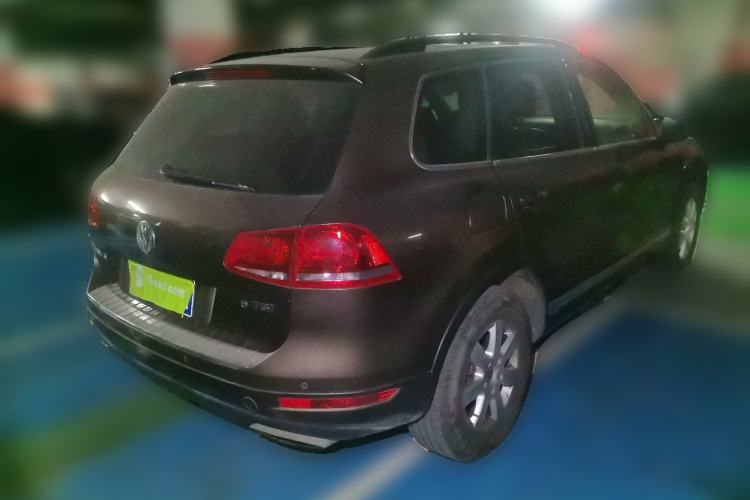 Used Volkswagen Touareg 2011 3.0 TSI Standard Version Rear Right 45 Deg