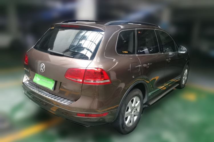 Used Volkswagen Touareg 2011 3.0 TSI Standard Version Rear Right 45 Deg