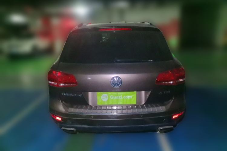 Used Volkswagen Touareg 2011 3.0 TSI Standard Version Rear