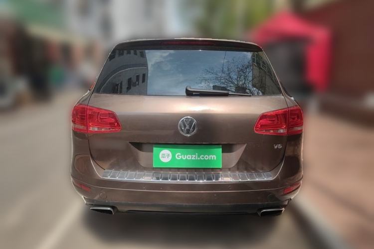 Used Volkswagen Touareg 2011 3.0 TSI Comfort Version Rear