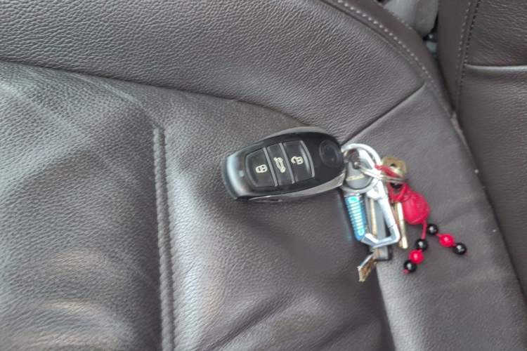 Used Volkswagen Touareg 2011 3.0 TSI High-End Version Vehicle Key