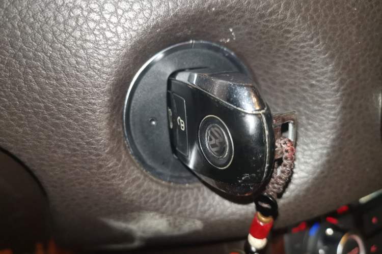Used Volkswagen Touareg 2011 3.0 TDI Diesel Standard Version Vehicle Key