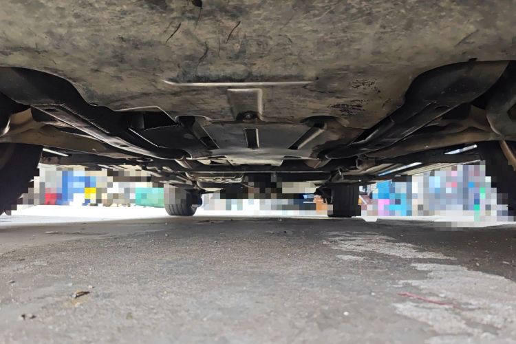 Used Volkswagen Touareg 2011 3.0 TSI Comfort Version Chassis Front