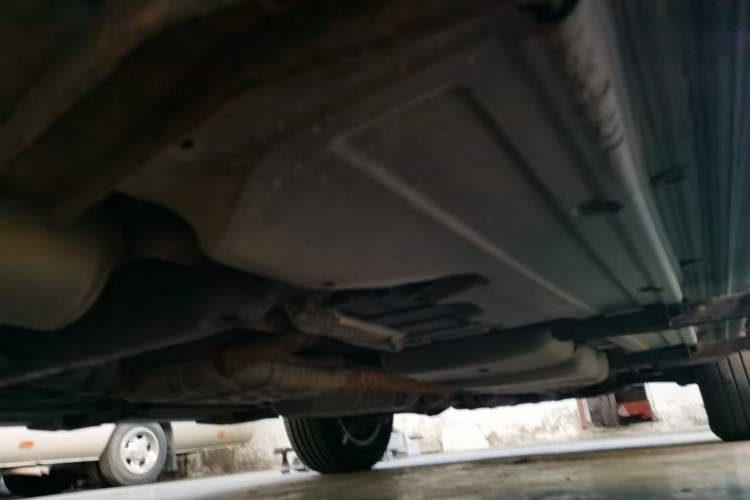 Used Volkswagen Touareg 2011 3.0 TSI Standard Version Chassis Front Left