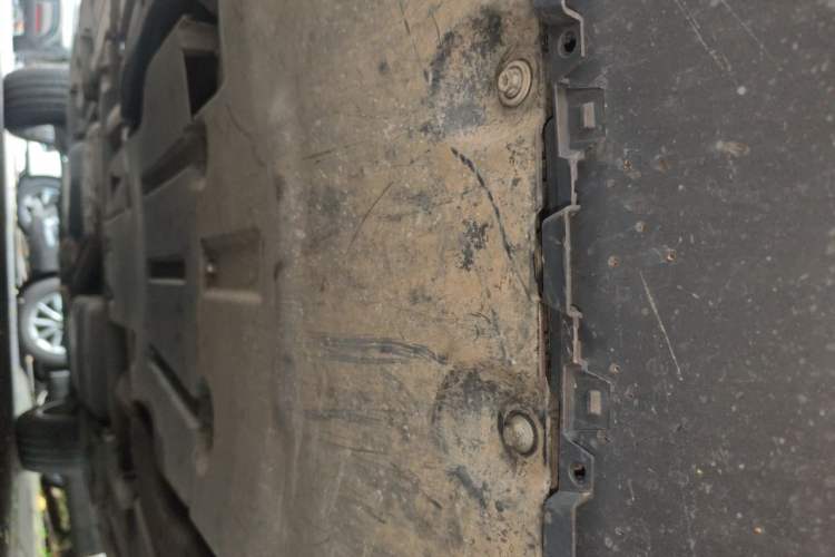 Used Volkswagen Touareg 2011 3.0 TSI Standard Version Chassis Front