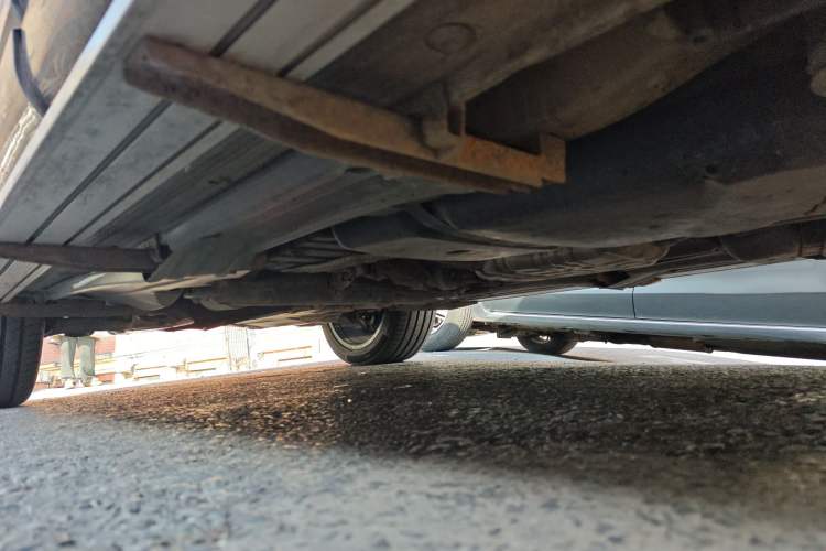 Used Volkswagen Touareg 2011 3.0 TSI High-End Version Chassis Rear Left